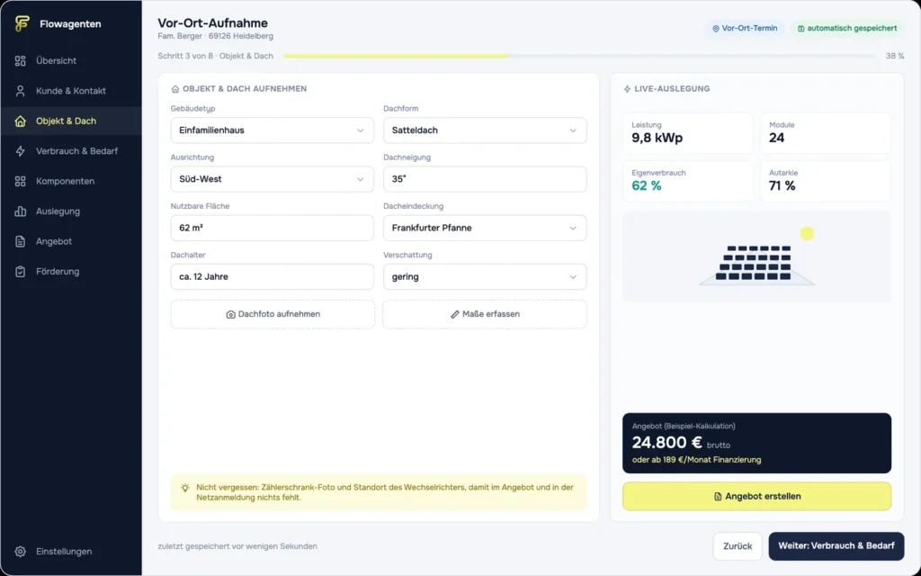 Aufnahme-Dashboard für Solarbetriebe: Schritt Objekt und Dach mit Live-Auslegung und Beispielkalkulation